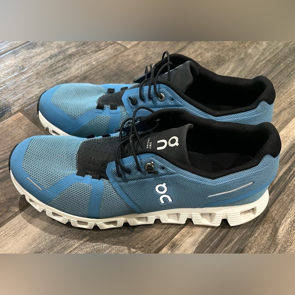 On Cloud 5 light blue 10.5